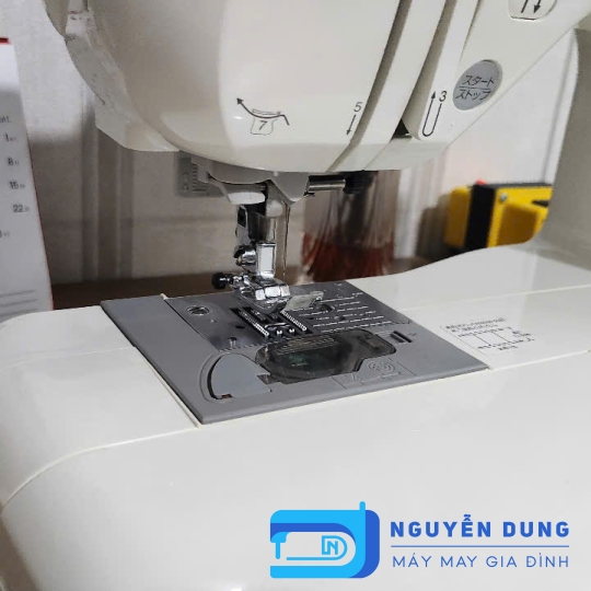 MÁY MAY GIA ĐÌNH NHẬT BẢN BROTHER BC4000